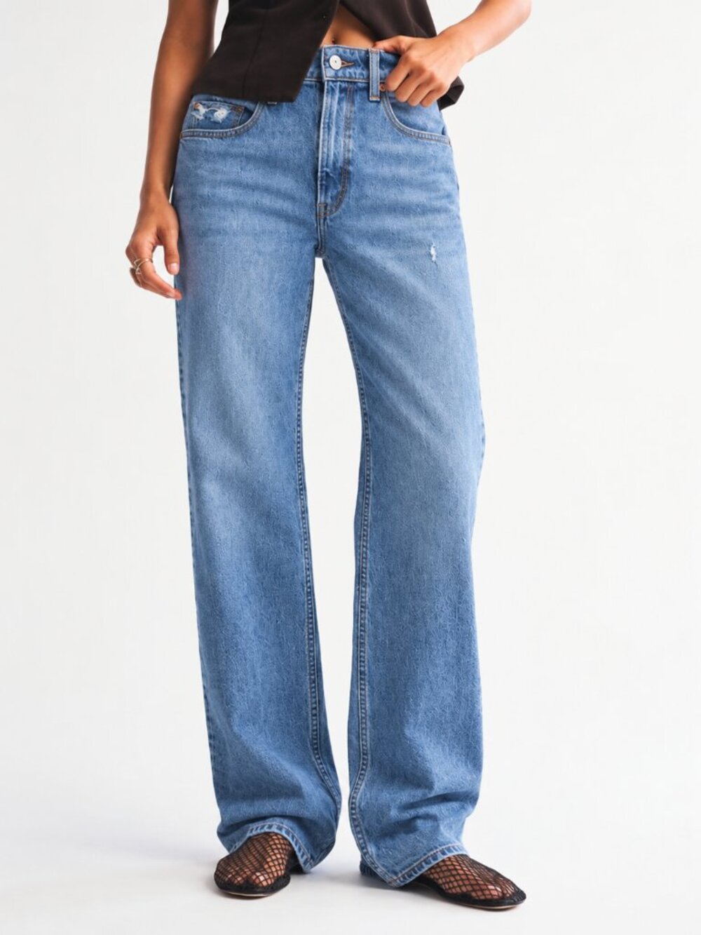 Abercrombie & Fitch 90s Relaxed Jean High Rise Distressed Jeans SZ 29 8 Short